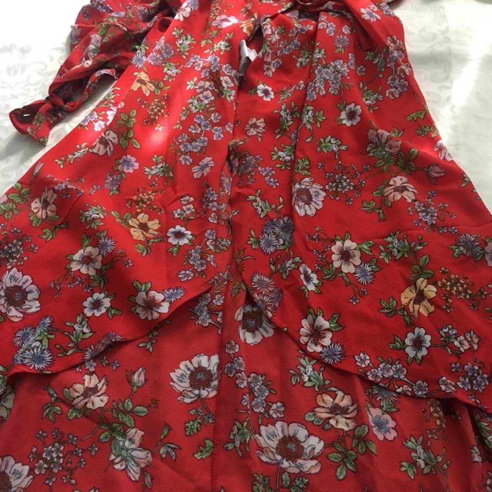 Forever 21 floral surplice wrap midi dress - Picture 9 of 11
